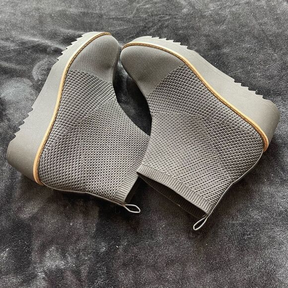 Bandolino black knit wedge boots booties, size 7 1/2 new without tags‎ - Picture 6 of 7